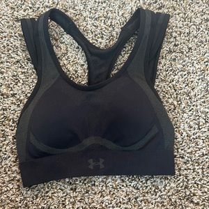 XS under armour sports bra